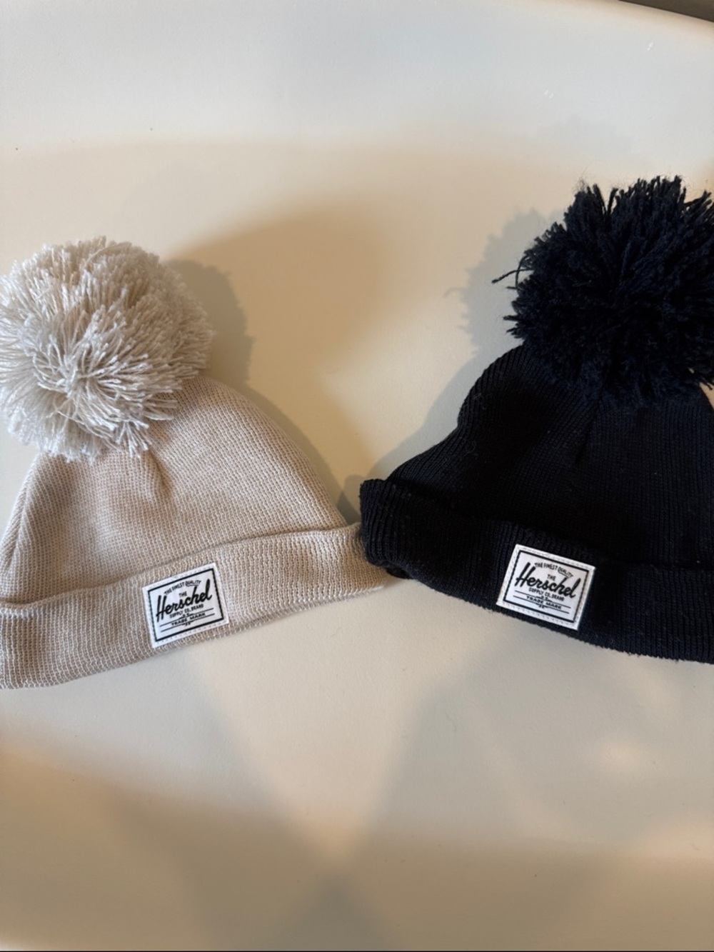 Herschel Supply Company Kids Pom Beanies – Black & Cream Duo